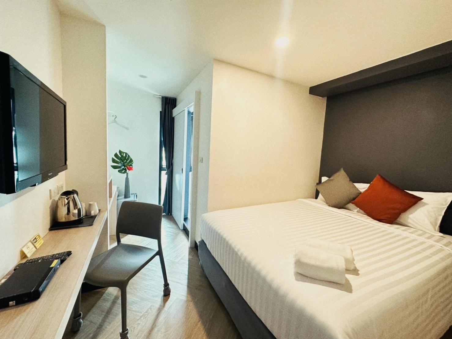 בנגקוק 14 Sathorn Hotel No-Parking מראה חיצוני תמונה