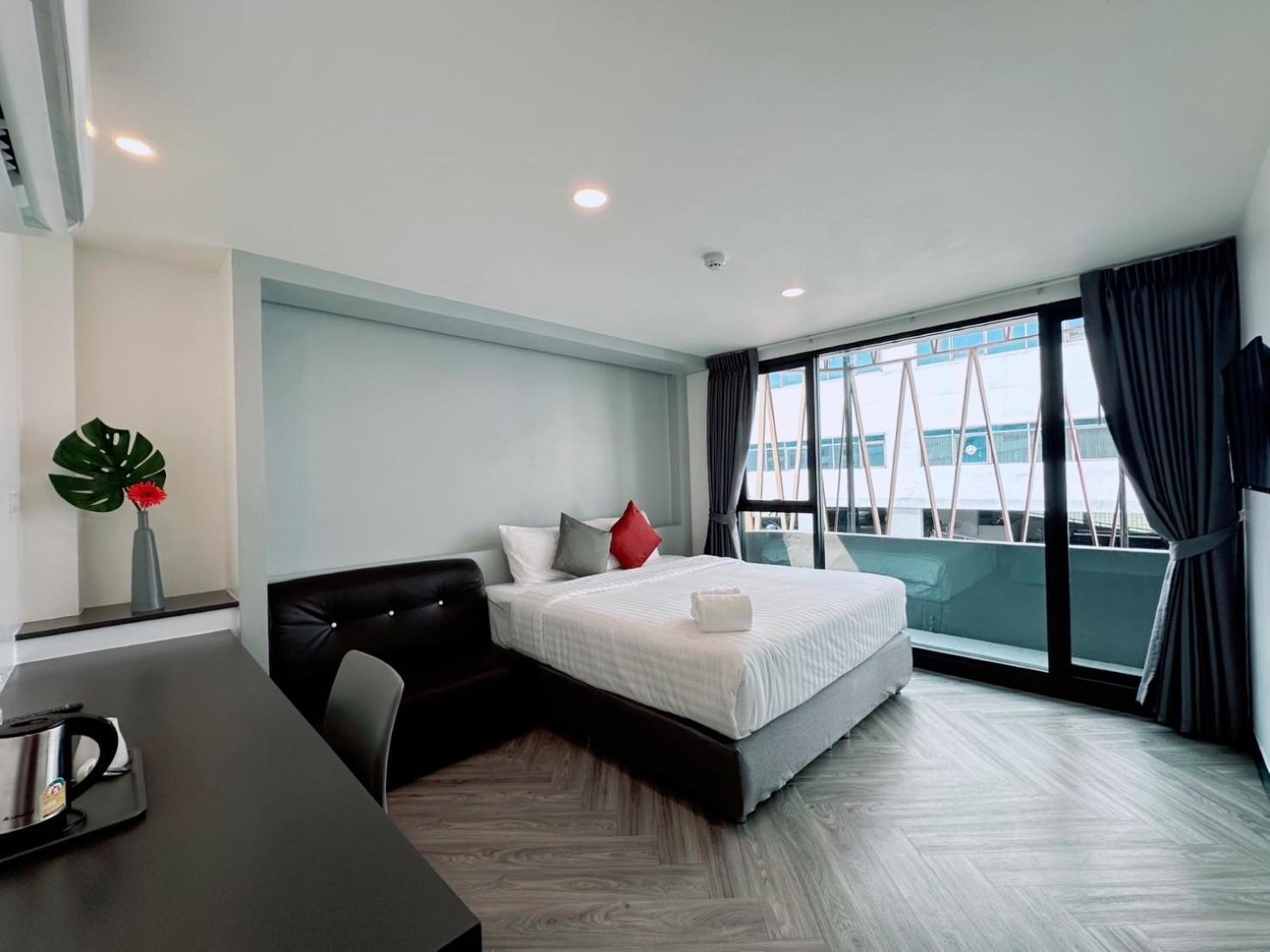 בנגקוק 14 Sathorn Hotel No-Parking מראה חיצוני תמונה