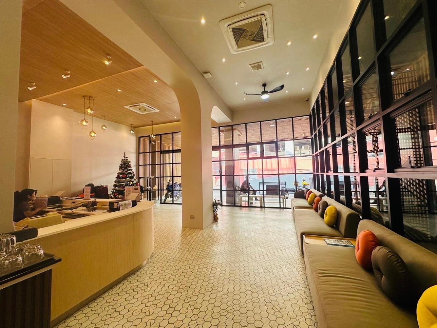 בנגקוק 14 Sathorn Hotel No-Parking מראה חיצוני תמונה