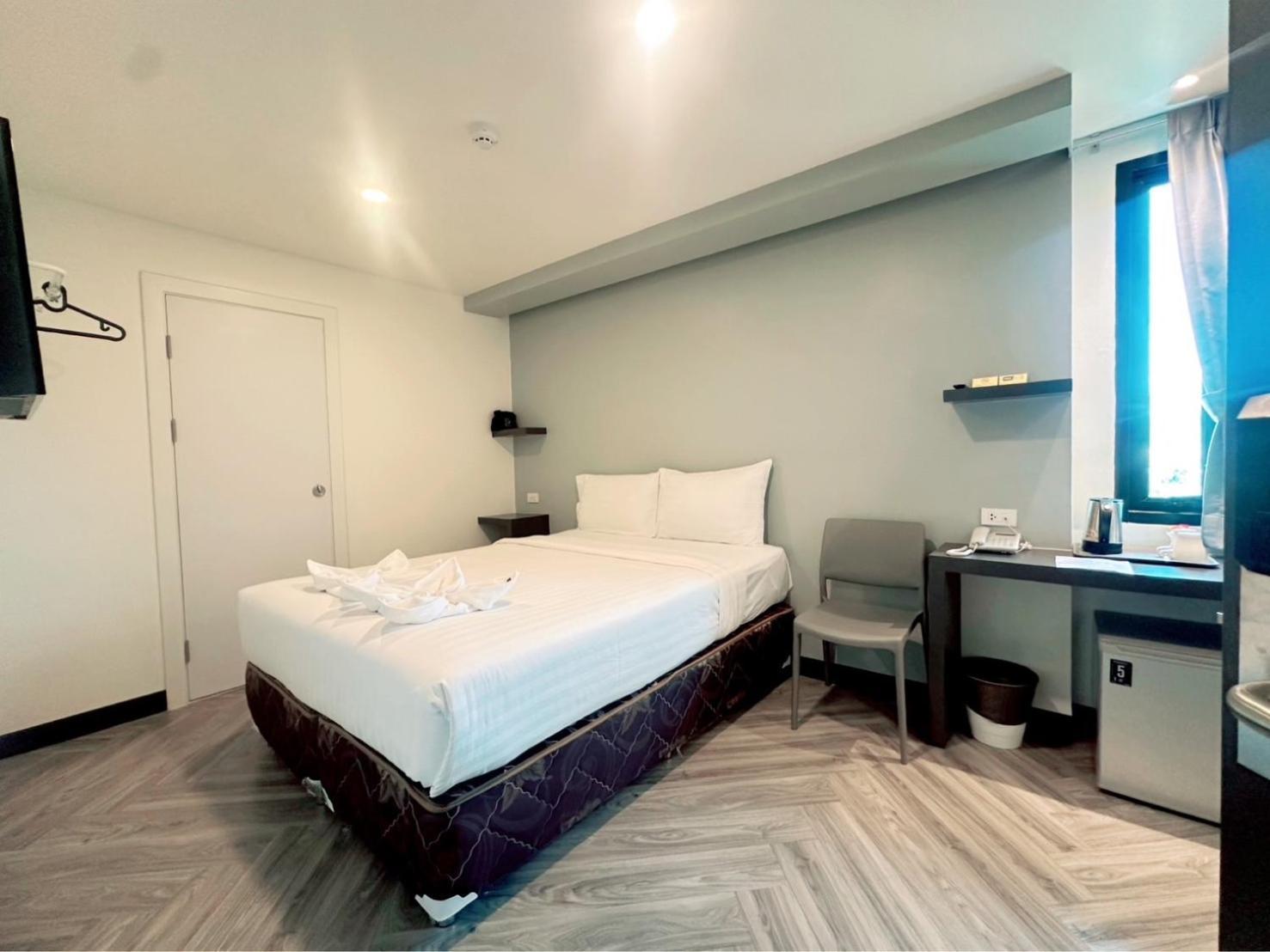 בנגקוק 14 Sathorn Hotel No-Parking מראה חיצוני תמונה